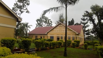 Fachada da propriedade