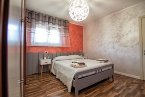 Double or Twin Room, Ensuite | Free WiFi, bed sheets - Da Chris e Lisa 022205-AT-296296 (Trento)