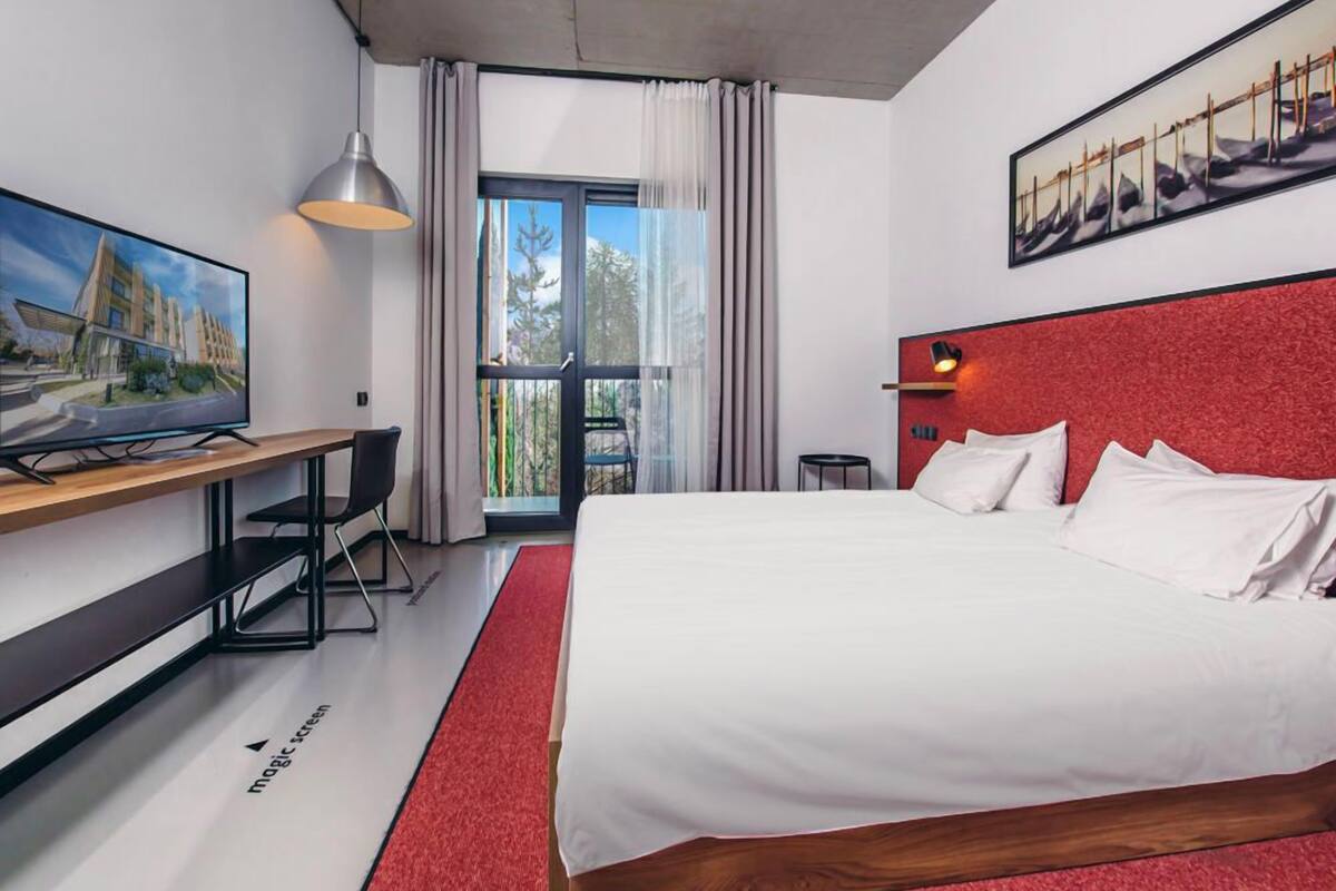 Standard-dobbeltværelse | 1 soveværelse, individuelt design, skrivebord