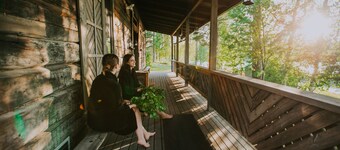 Revontuli Resort Cottages