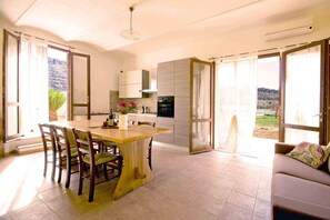 Apartment (Arundineto Borgo "Piano Terra") | Private kitchen | Full-size fridge, stovetop, dishwasher, coffee grinder