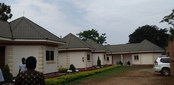 Decoración individual, mobiliario individual, escritorio