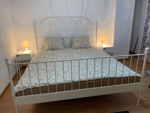 1 Schlafzimmer, Bügeleisen/Bügelbrett, WLAN