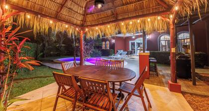 Casa Oasis - Private pool and close to the beach!