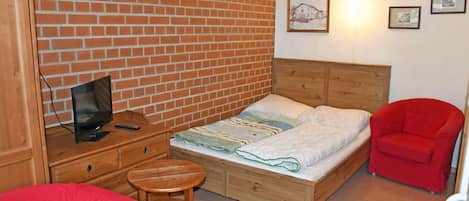 1 chambre, lit parapluie, Wi-Fi, draps fournis