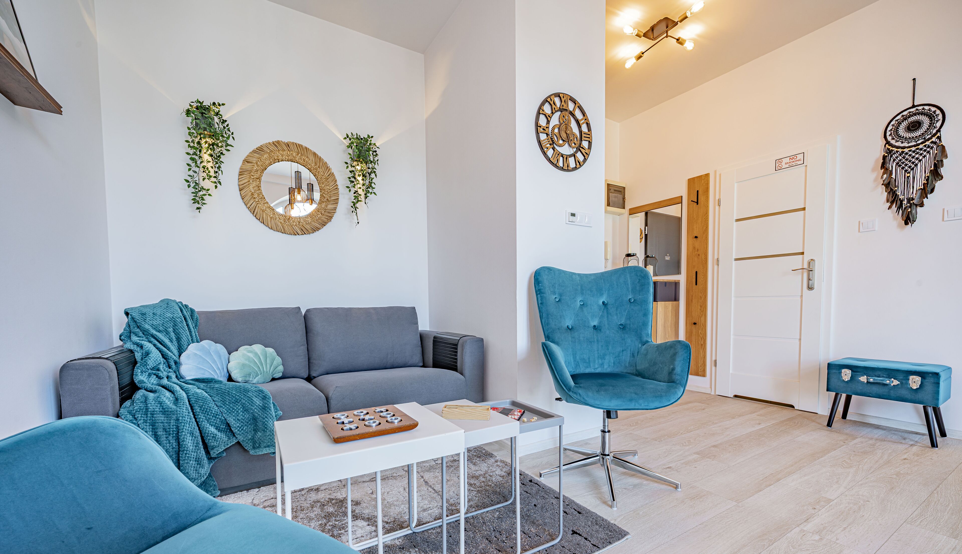 Căn hộ Deluxe | Chăn bông, màn/rèm cản sáng, bàn ủi/dụng cụ ủi quần áo 