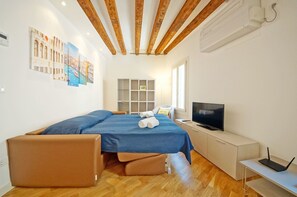 Appartement, 1 chambre | Coin séjour