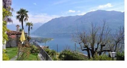 Studio romantique avec vue sur le Lac Majeur et les Alpes