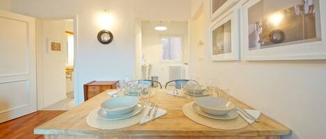 Lägenhet - 1 sovrum | Matservice på rummet