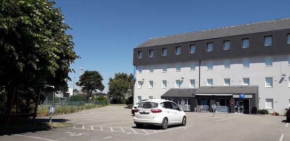 Façade de l’hébergement