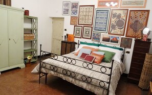 Quadruple Room, Private Bathroom (External) | Bed sheets