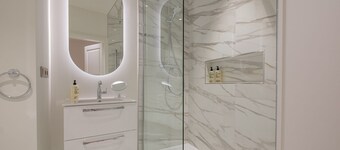 Boutique Charme Apartments 10