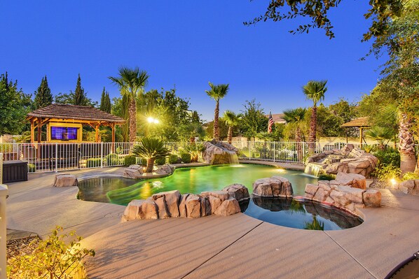 Outdoor pool, a heated pool