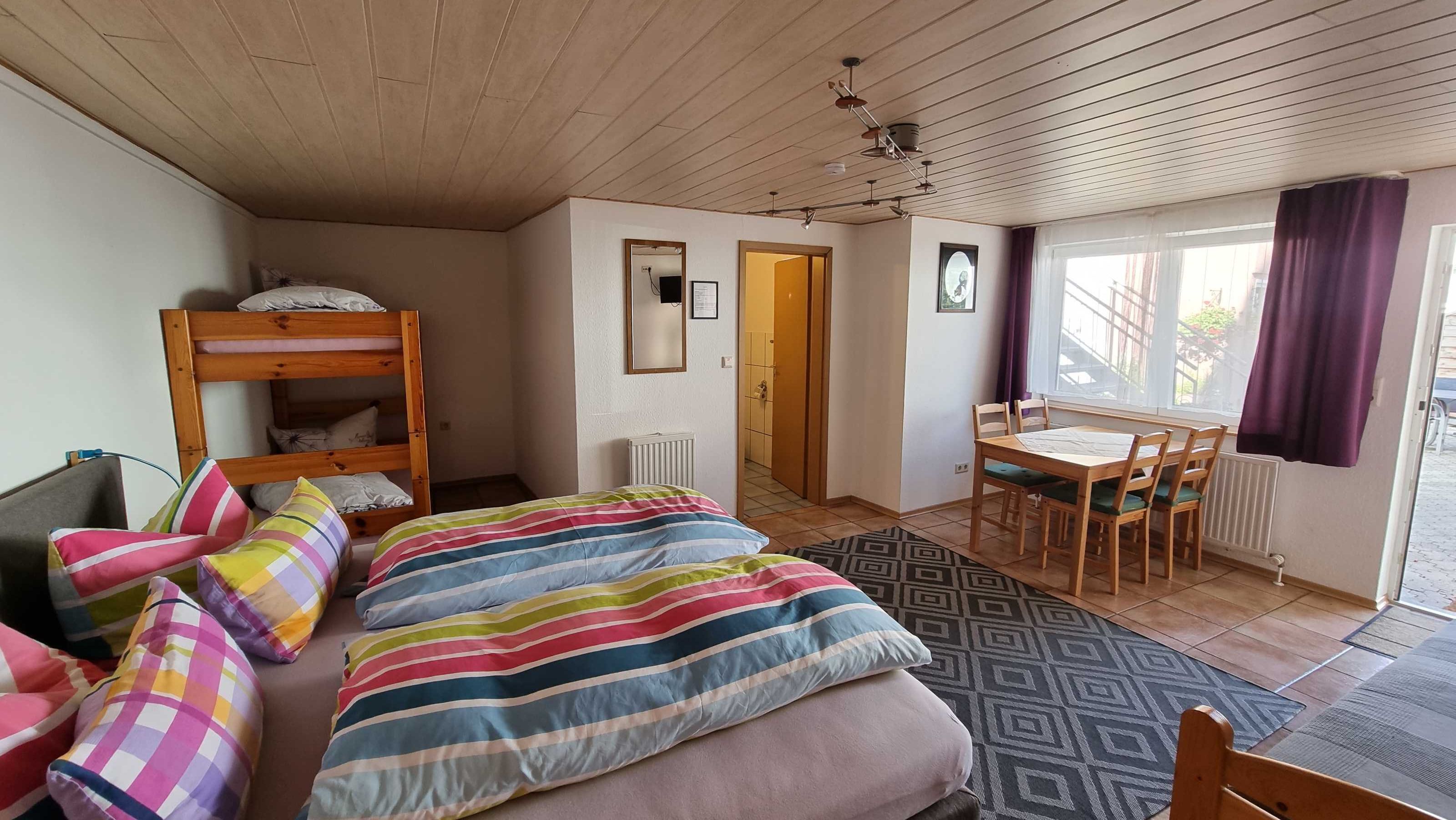 1 bedroom, WiFi, bed sheets