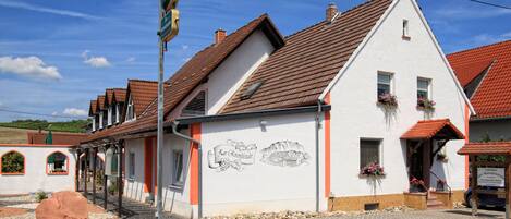 Entrada de la propiedad