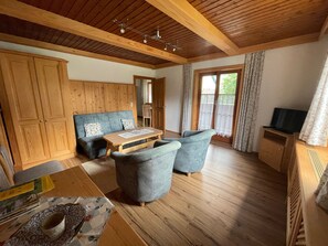 TV - Apartment Amselweg - House Römerweg (Strobl)