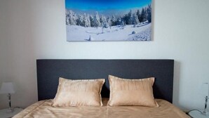 Apartment, 1 Bedroom, Balcony | 1 bedroom, WiFi (free) - Apartment Alpina (Winterberg)