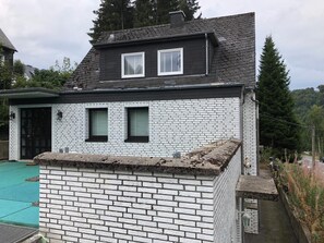 บริเวณภายนอก