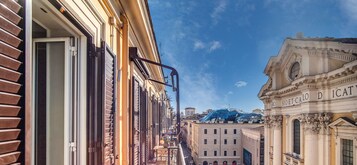 Habitación estándar, 1 cama doble, balcón, en edificio anexo (Via del Corso 112) | Balcón