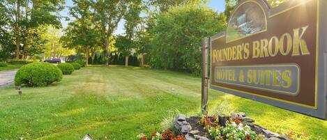 Fachada de la propiedad