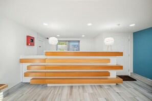 Lobby - Founder's Brook Motel and Suites (Portsmouth)