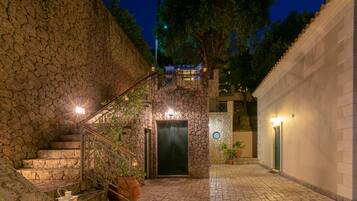 Façade de lâhĂ©bergement