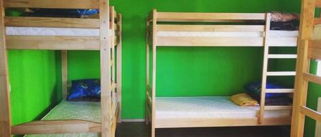 Shared Dormitory, Mixed Dorm (6 beds) | In-room safe, iron/ironing board, free WiFi, bed sheets