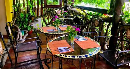 Casa del Lago Lodging House