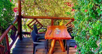 Casa del Lago Lodging House