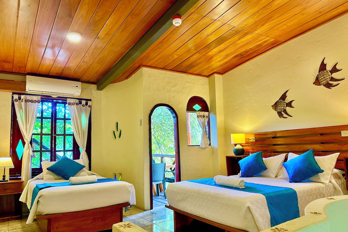 Ninfas Suite | In-room safe, WiFi (free), individually decorated