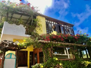 Front of property - Casa del Lago Lodging House (Puerto Ayora)