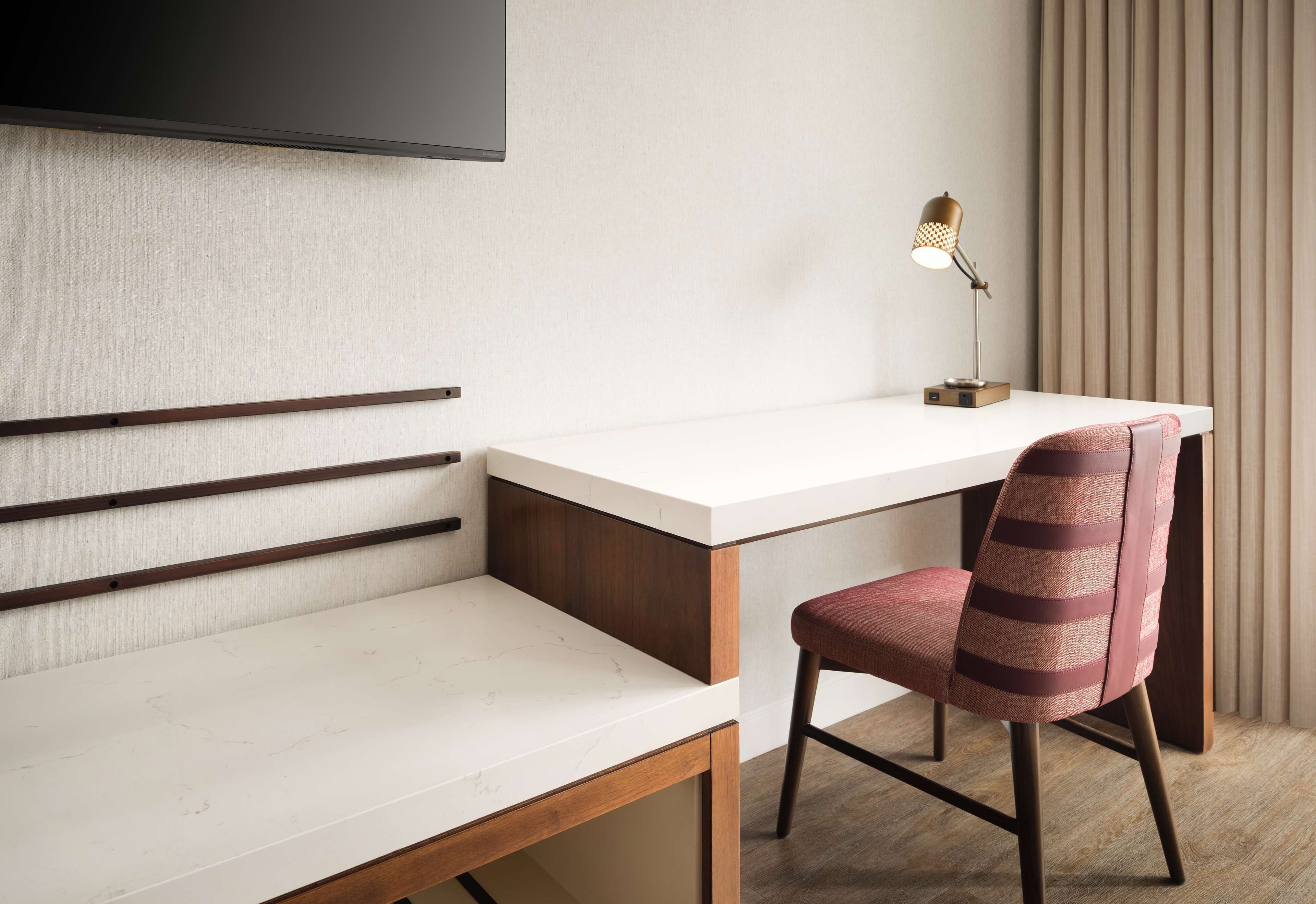 premium bedding, pillow-top beds, in-room safe, desk