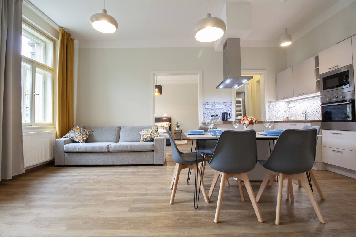 Family Apartment | 2 bedrooms, desk, laptop workspace, blackout drapes