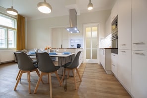 Private kitchen - Wenceslas Square ApartMeet (Prague)