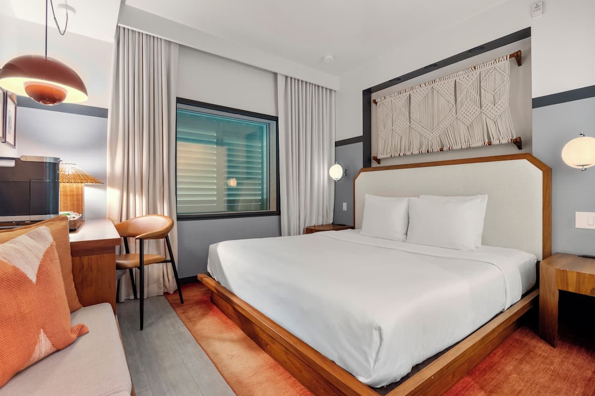 King Suite | 1 bedroom, premium bedding, in-room safe, iron/ironing board