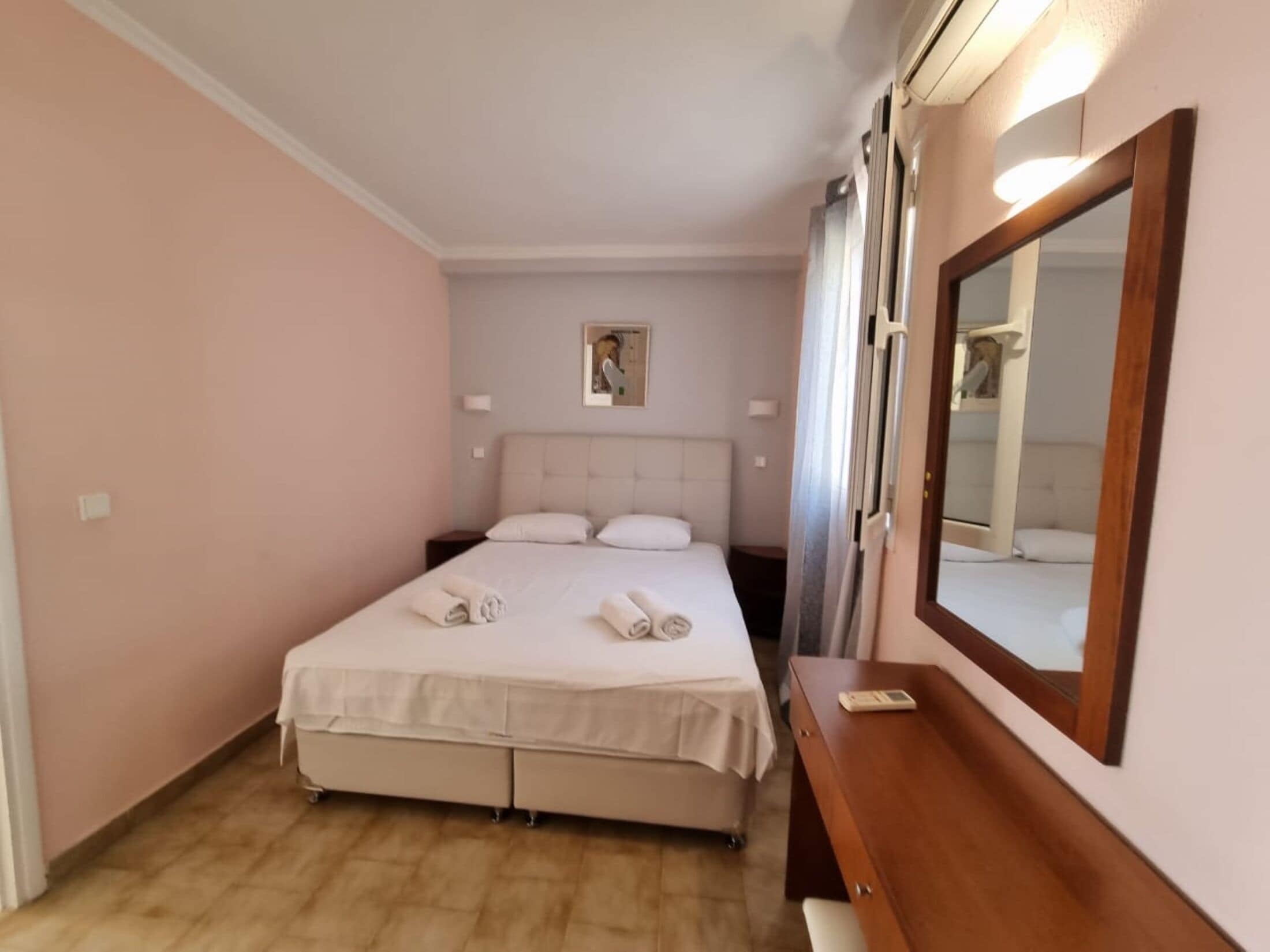 Departamento | 2 habitaciones, cunas, wifi gratis y ropa de cama 