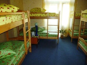 In-room safe, free WiFi
