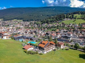 Waterslide - Hotel Hell (Castelrotto)