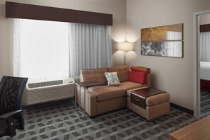 Suite, 1 Bedroom | Living room