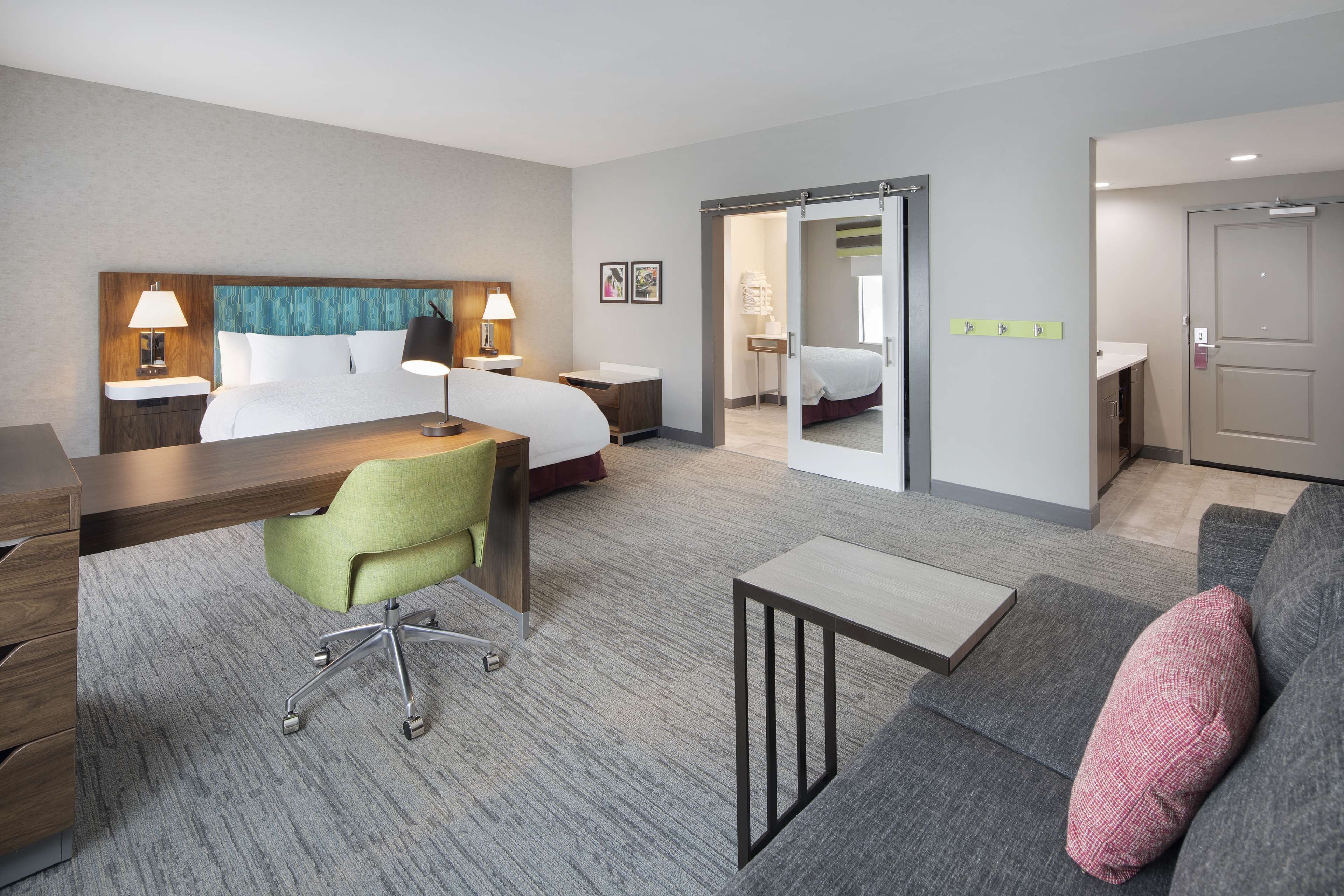 studio, 1 king bed, refrigerator & microwave (wet bar) | hypo-allergenic bedding, desk, blackout curtains, iron/ironing board