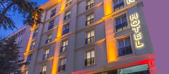 Kunlun Kensington Hotel