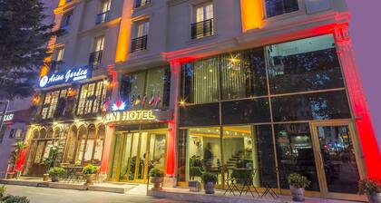 Kunlun Kensington Hotel