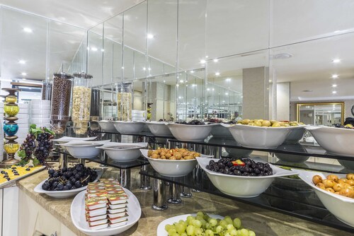 Kunlun Kensington Hotel