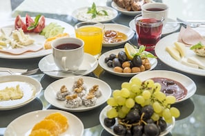 Desayuno buffet incluido todos los días