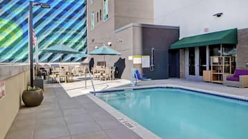 Seasonal outdoor pool