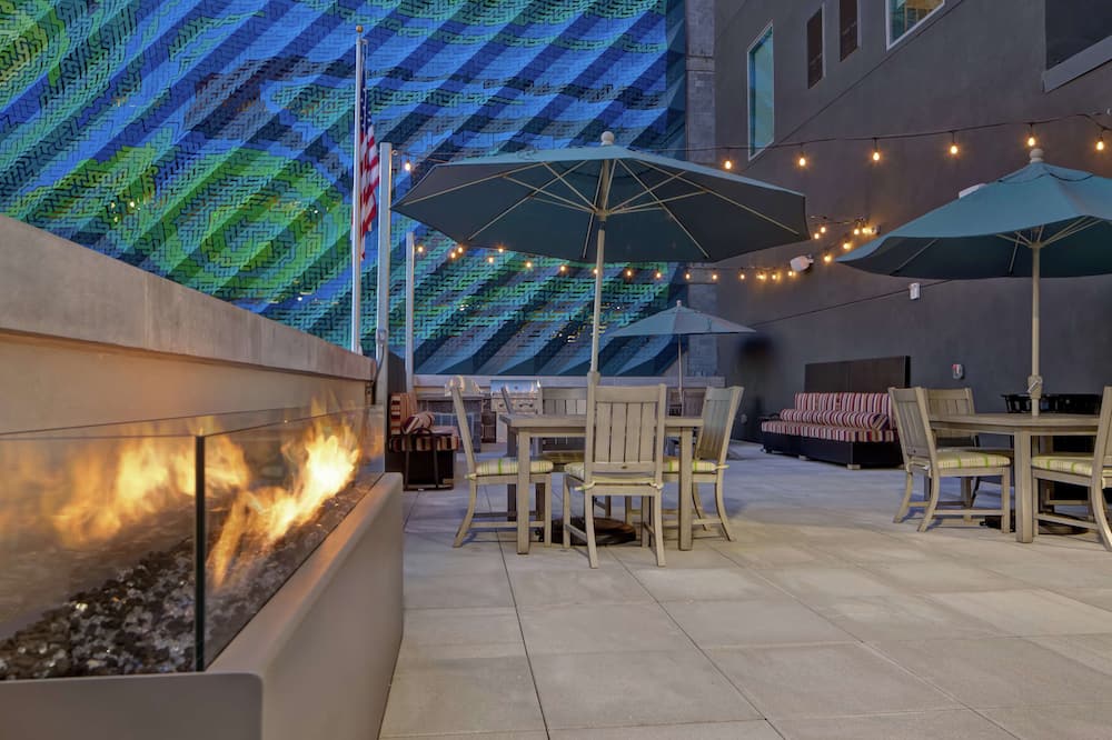 Home2 Suites by Hilton Charlotte Uptown, NC