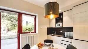 Apartment, 1 Bedroom (Bainsizza 3/4) | Private kitchenette | Stovetop, cookware/dishes/utensils - Maggiore Residence Flats (Bologna)