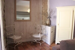 Suite (Fleur de Lavande) | Coin séjour