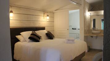 Phòng Suite (Fleur d'Amandier) | Phòng cách âm, truy cập Internet không dây miễn phí, bộ trải giường