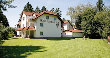 Studio d'environ 40mÂČ - vue sur le parc au spa